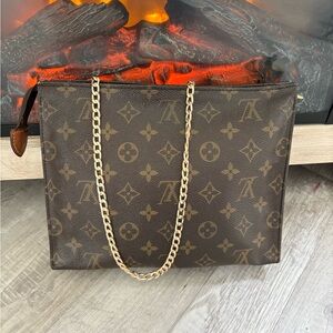 Authentic vintage Louis Vuitton Toiletry 26 Crossbody purse tote handbag pouch